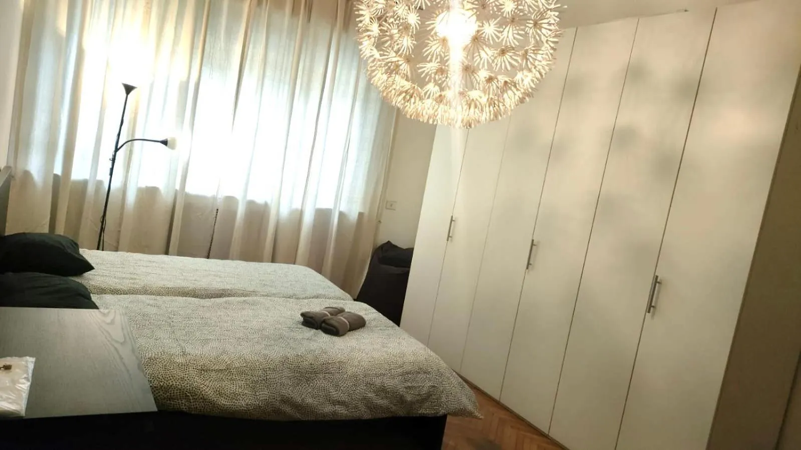 Very Big Apartment At 3 Minutes On Foot From Duomo Cathedral ミラノ