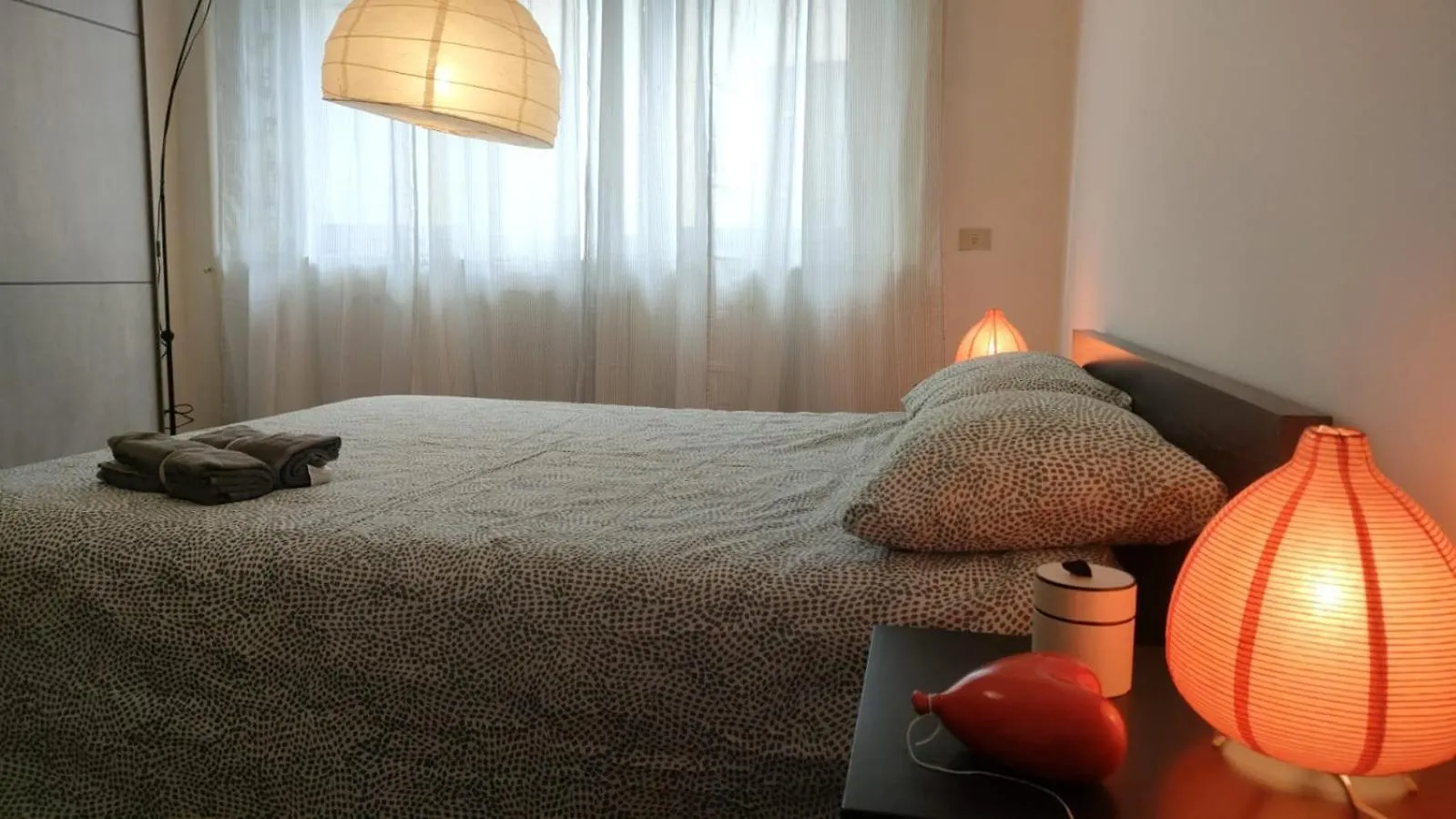 Very Big Apartment At 3 Minutes On Foot From Duomo Cathedral ミラノ イタリア