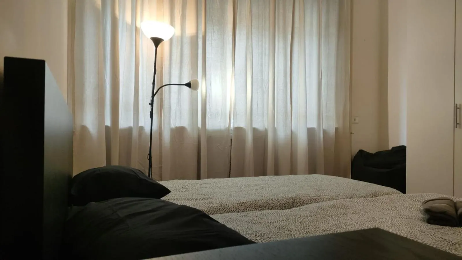 Very Big Apartment At 3 Minutes On Foot From Duomo Cathedral ミラノ 0*,  イタリア